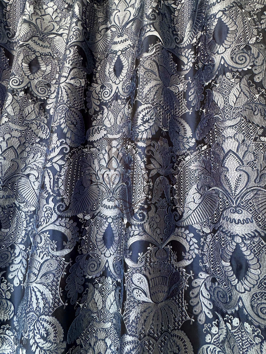 majeste-blue