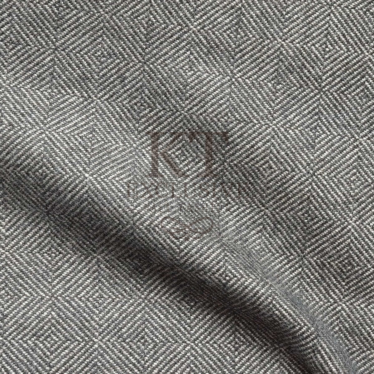 hella-06